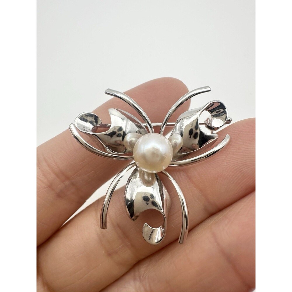 Vintage Silver & Genuine Pearl Flower Brooch Pin